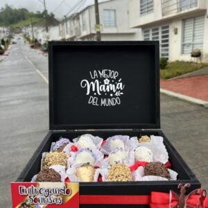 Desayunos Sorpresa Manizales – Sorprende a tus seres queridos con el detalle perfecto 5 fresas con chocolate manizales